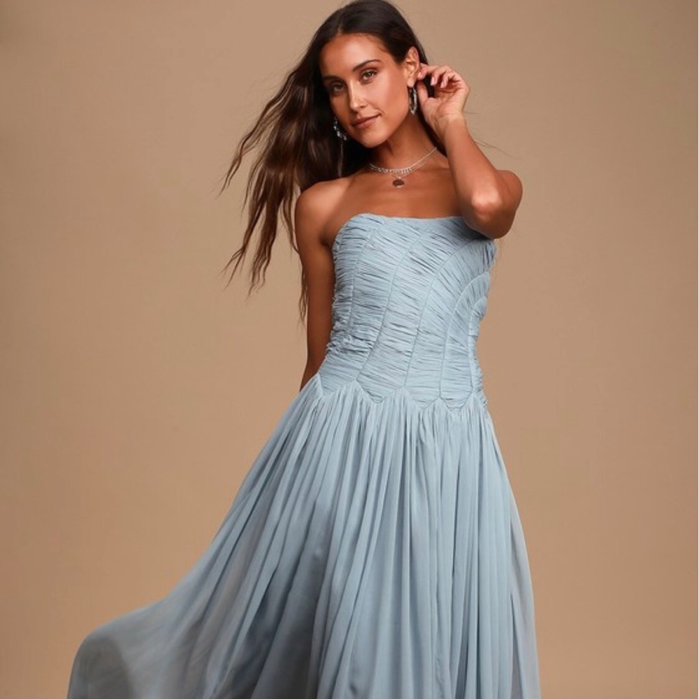 Lulus Strike My Fancy Strapless Pleated Dress